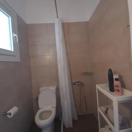 αμαλία Apartment Liaropa